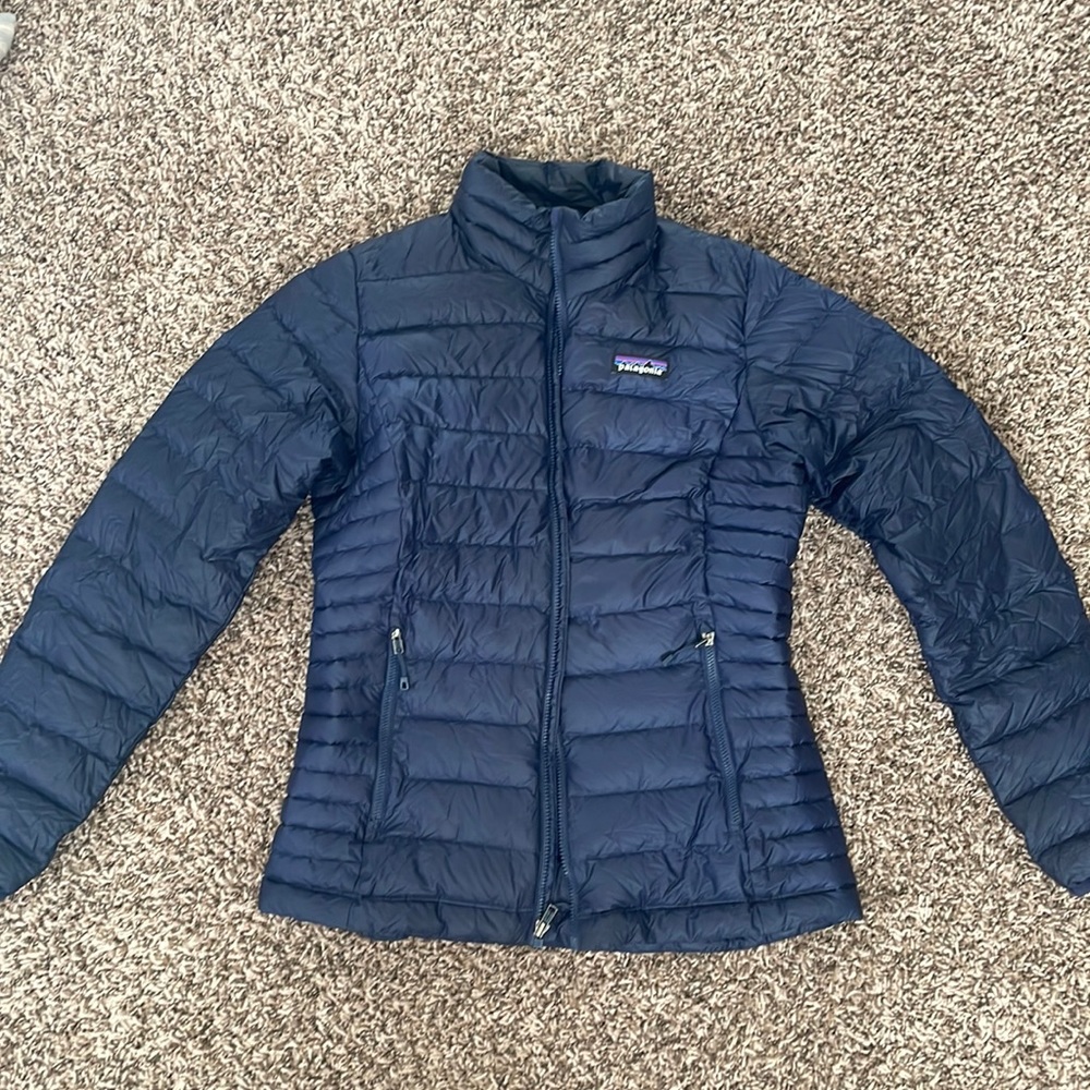 Patagonia | Women’s Down Sweater - Picture 2 of 7